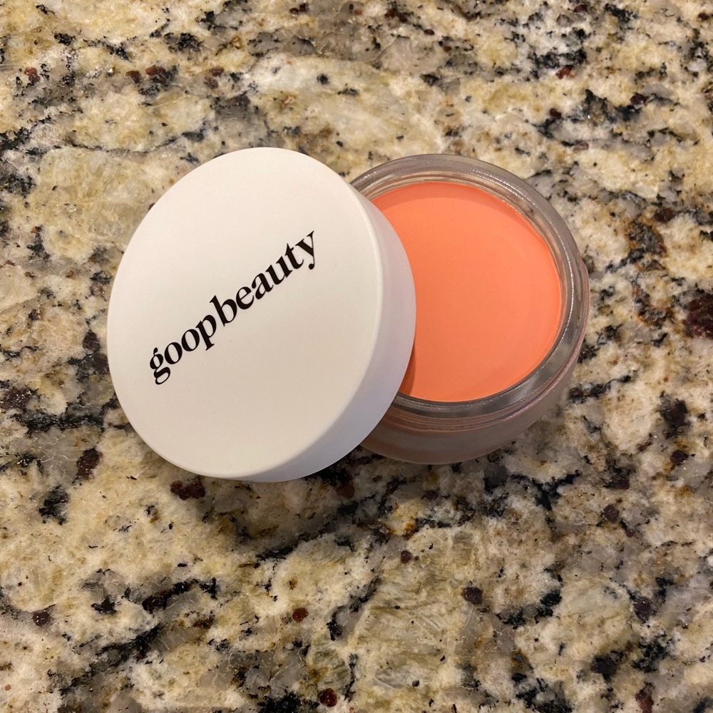 Colorblur Glow Balm from goopbeauty in Slipper